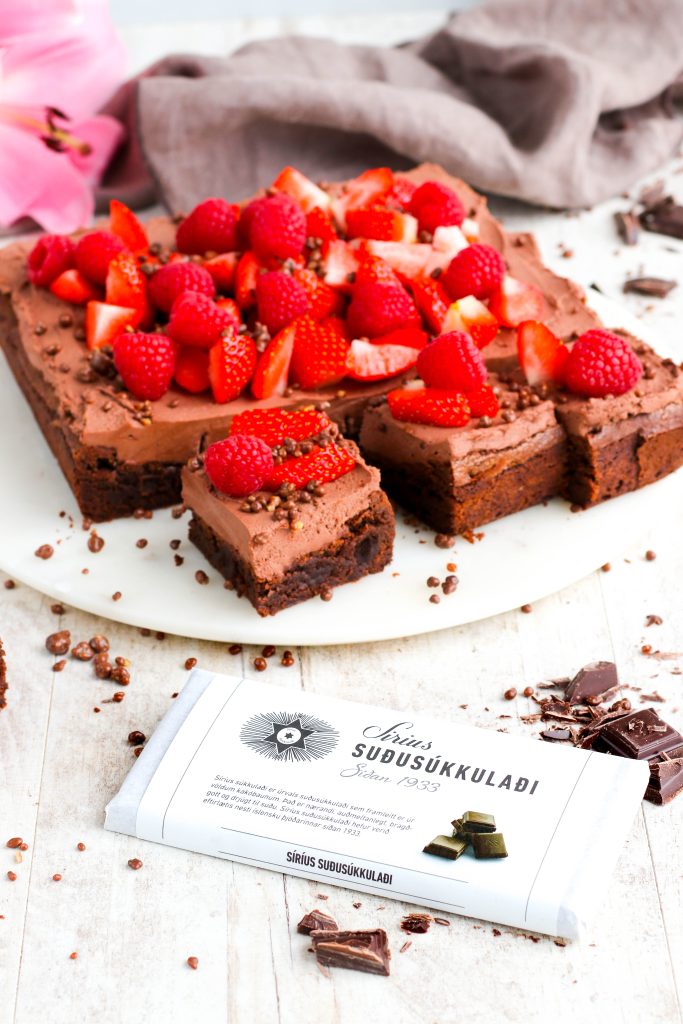 brownie kaka með mascarpone kremi