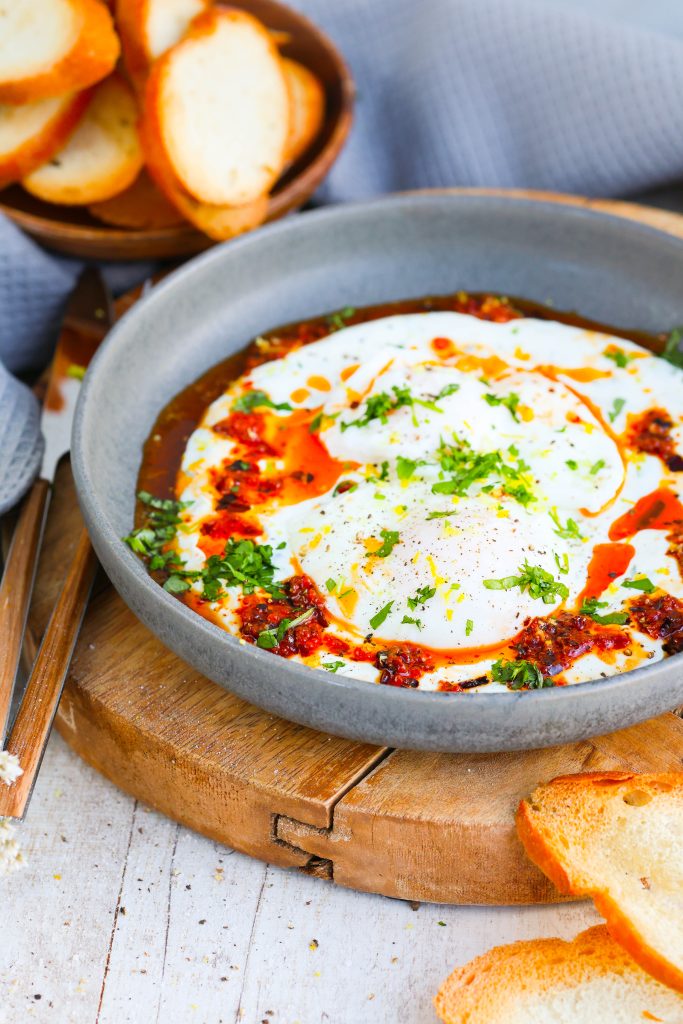 Tyrknesk egg með grískri jógúrt